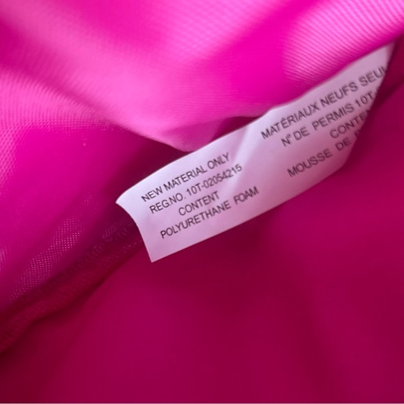 Makeup Bag 🩵 - Picture 5 of 7